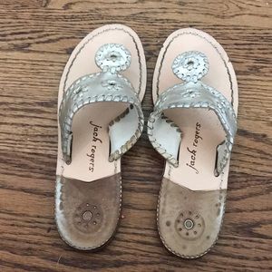 Jack Rogers Navajo in platinum